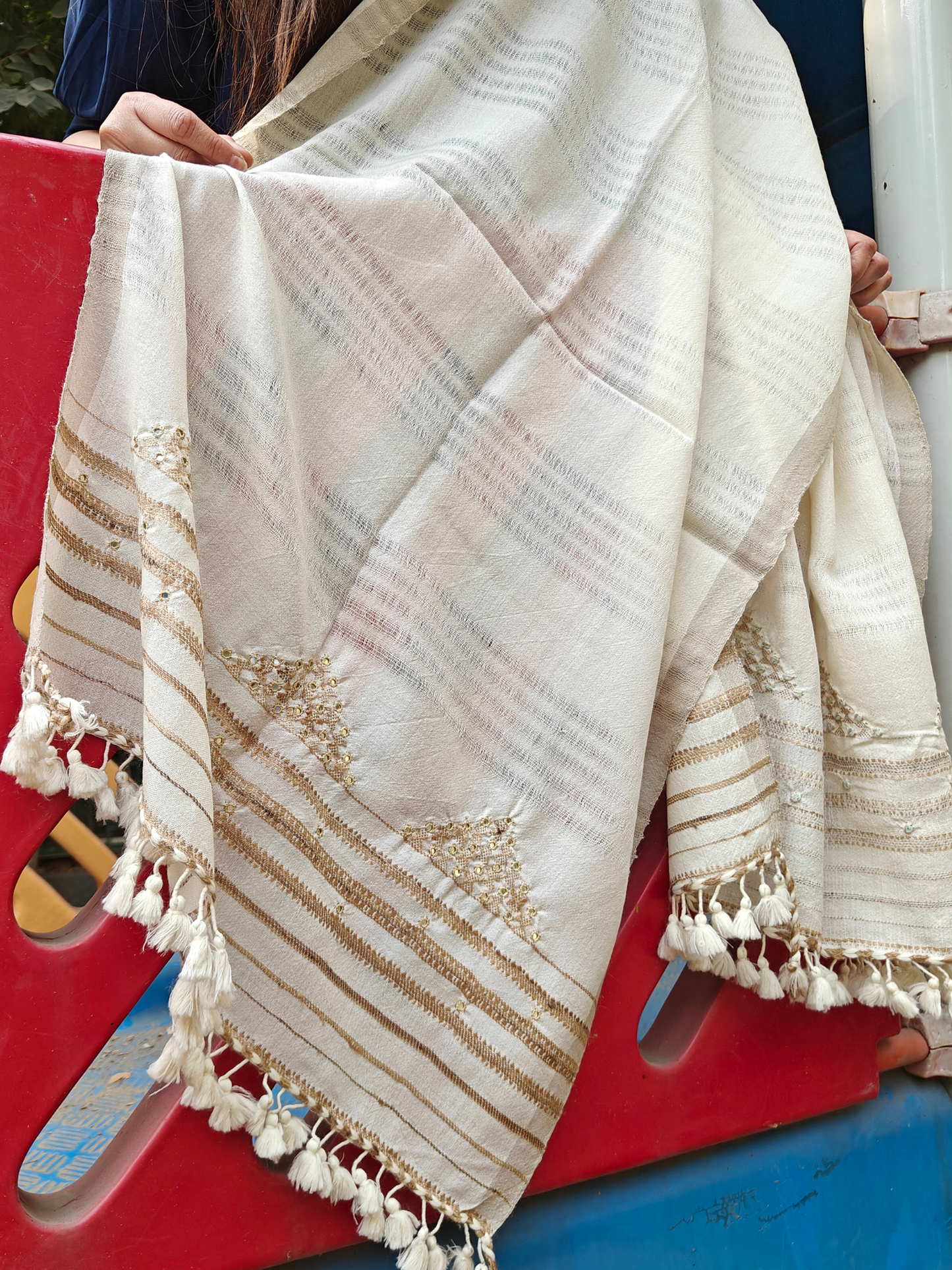 Off White Handwoven Woollen Stole with Handembroidery & Mirror Work