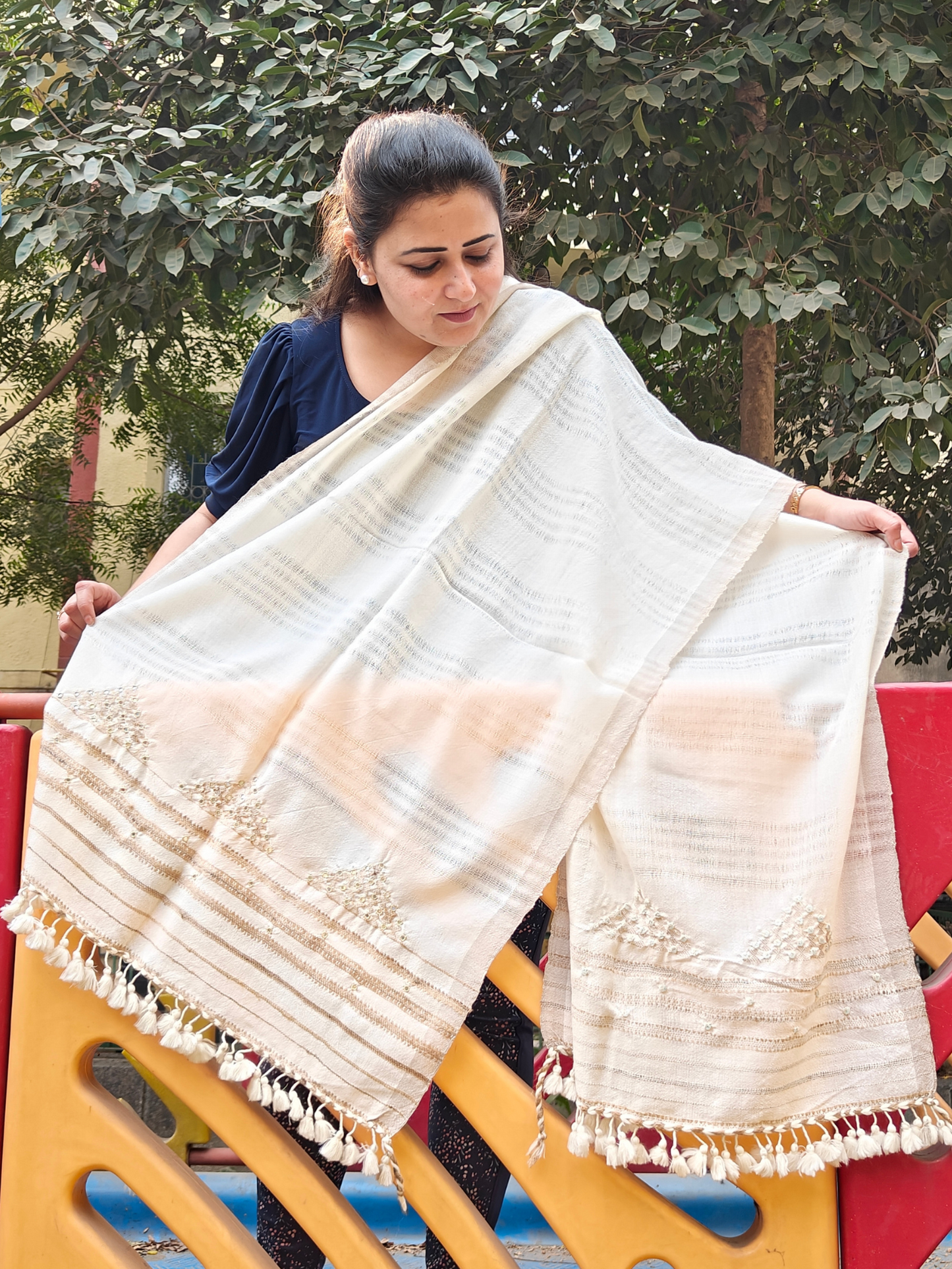 Off White Handwoven Woollen Stole with Handembroidery & Mirror Work