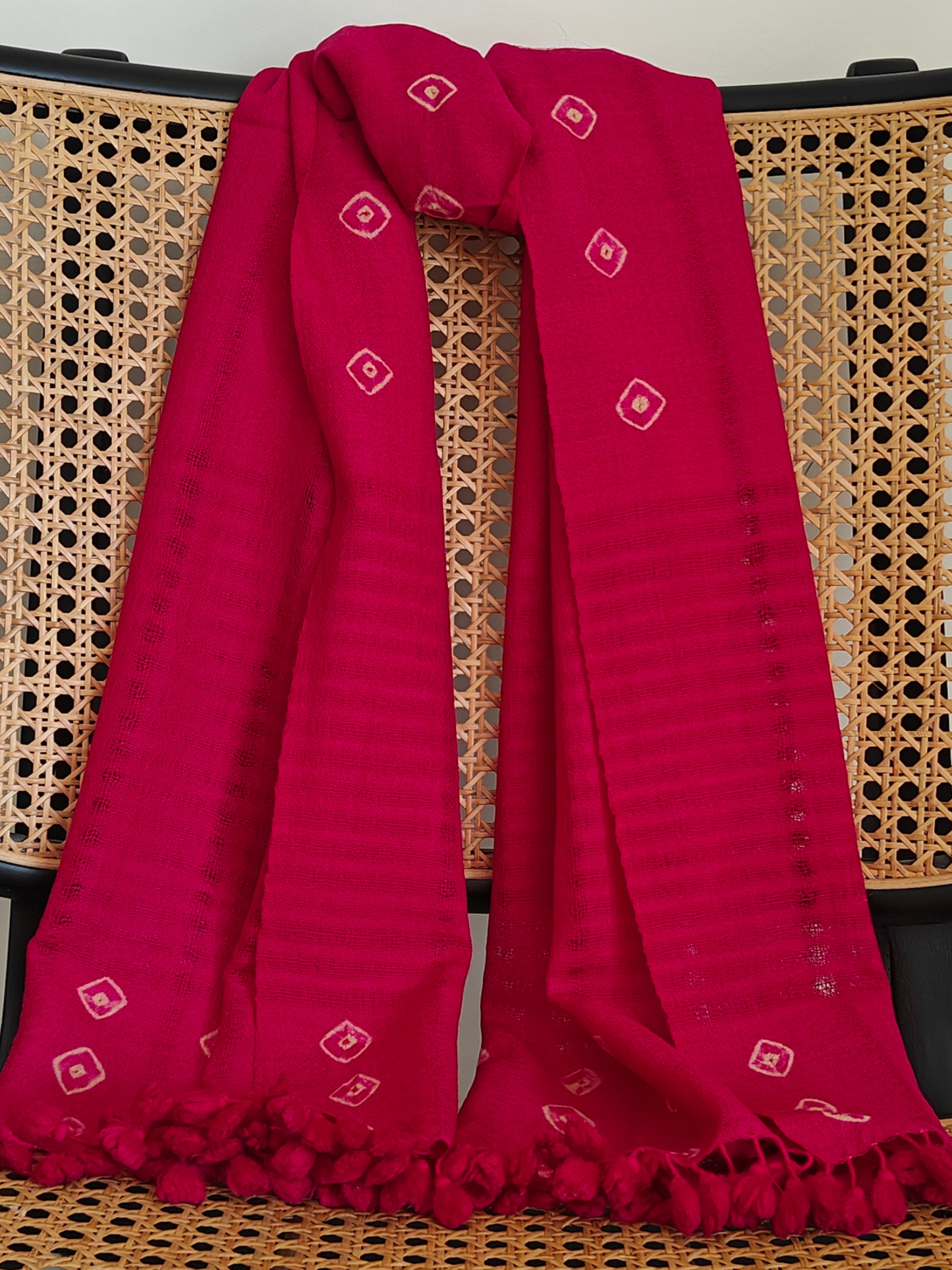 Rani Pink Handwoven Woollen Stole