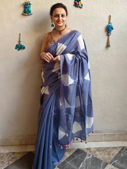 Ash Grey Shibori Clamp Dyed Handcrafted Saree