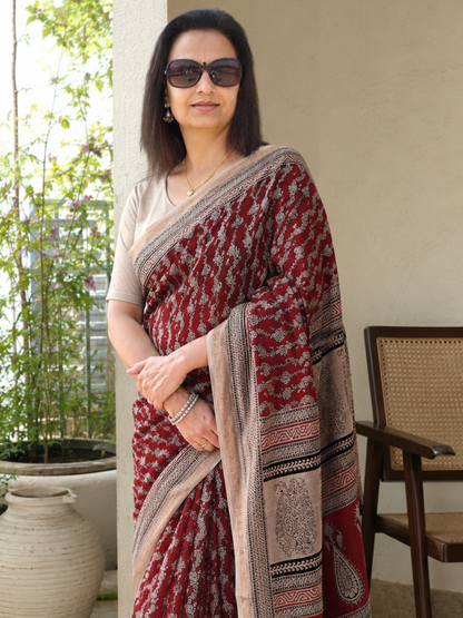 Red Bagh Print Maheshwari Saree