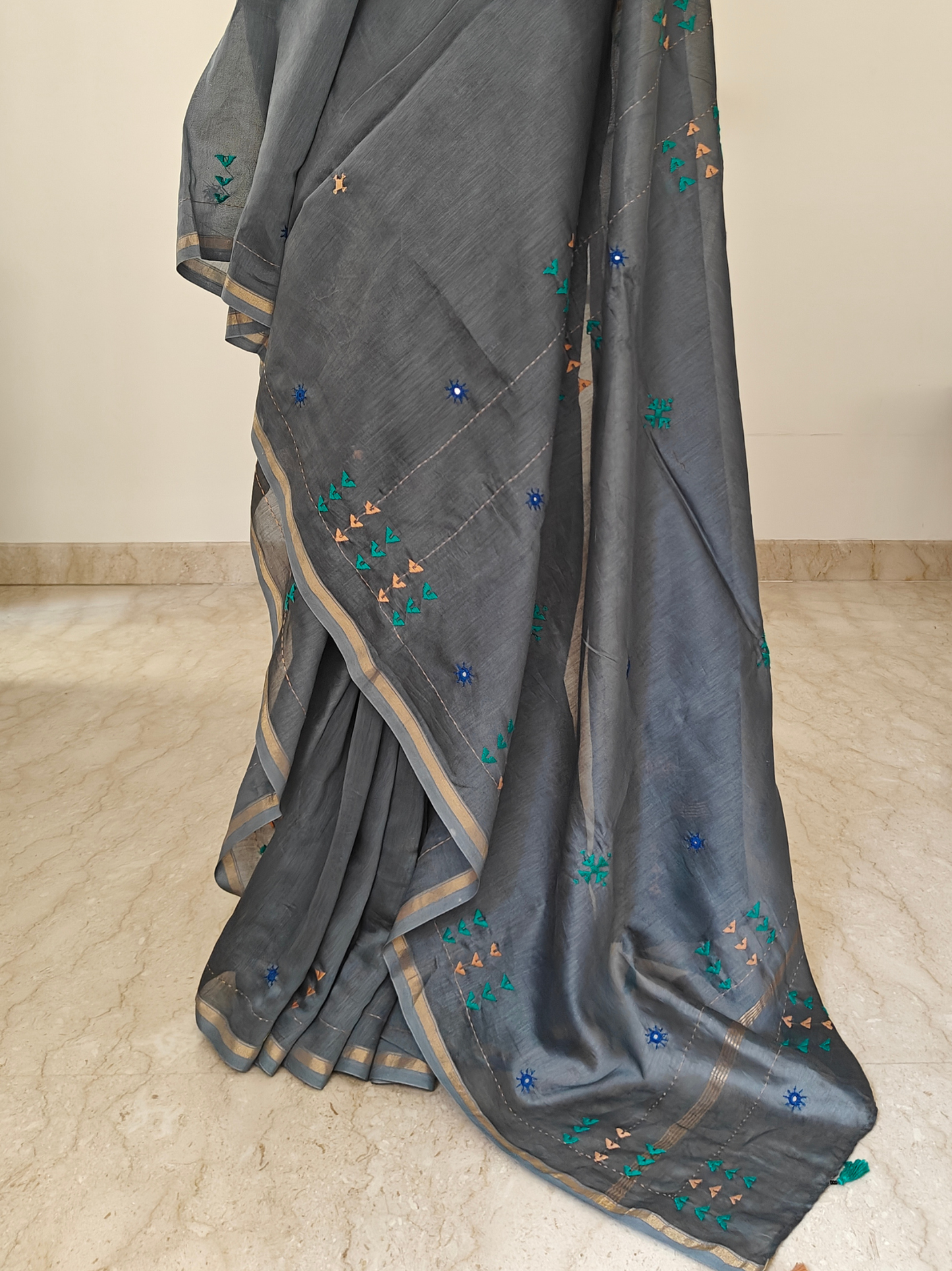 Ash-Grey Silk-Cotton Chanderi Hand-Embroidered Saree