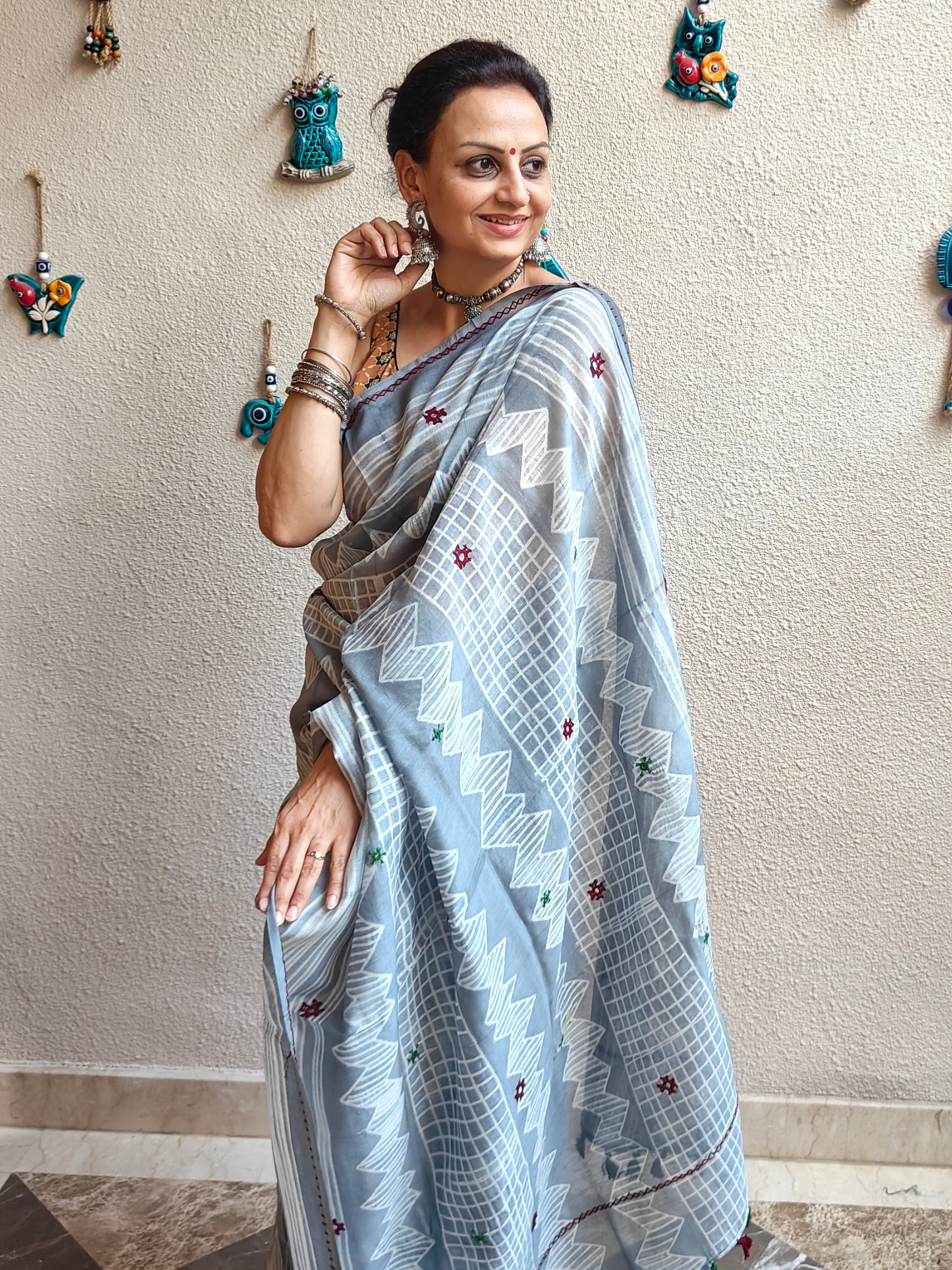 Ash Grey Shibori Handcrafted Saree