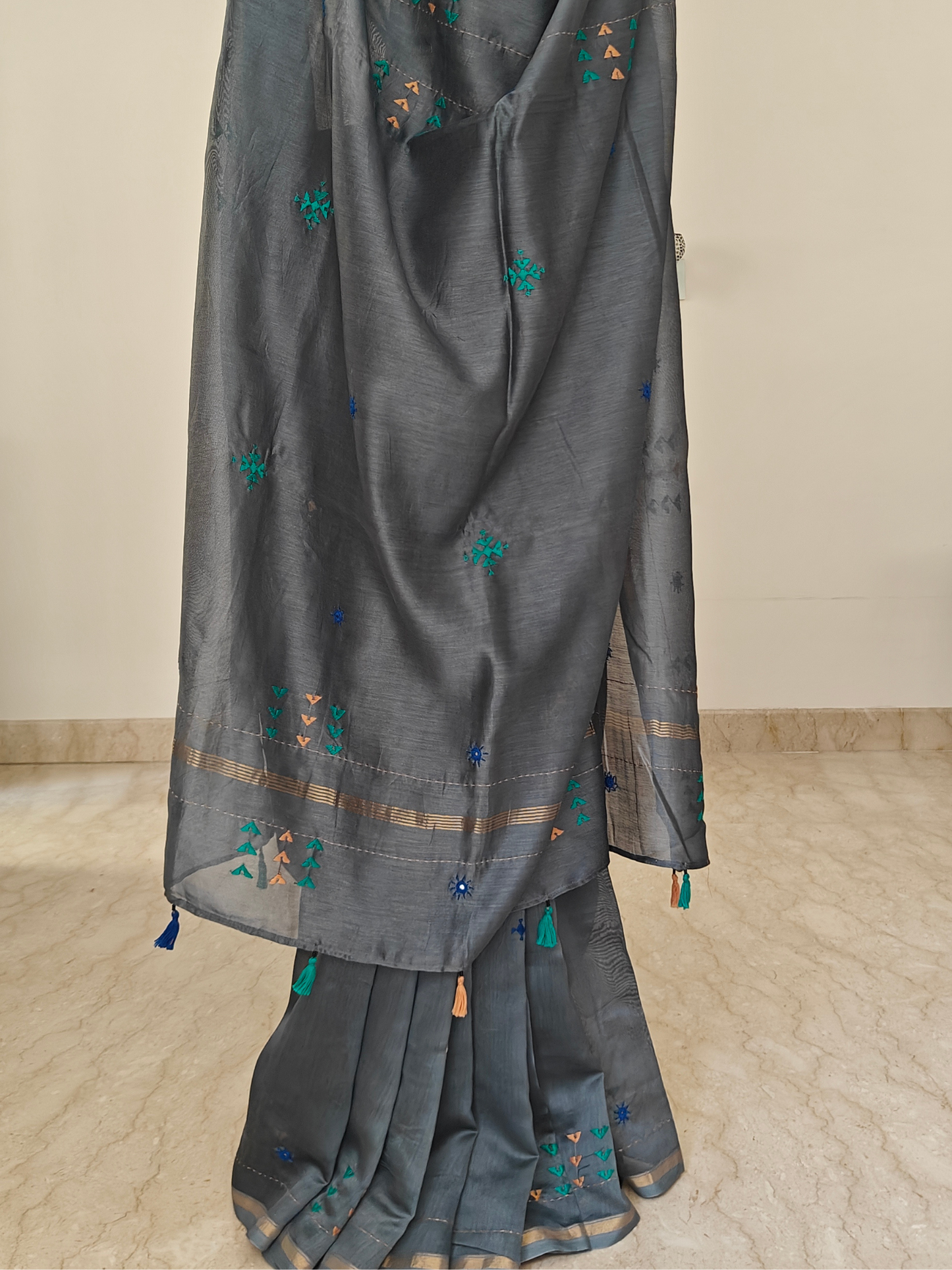 Ash-Grey Silk-Cotton Chanderi Hand-Embroidered Saree